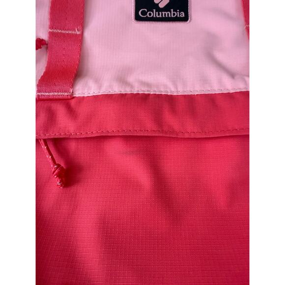Columbia Trek 18L Pink and Red Backpack main image 10